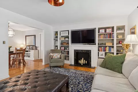 212 E 11th Ave, Naperville, IL 60563 photo 3