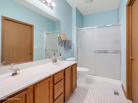 Bath - 21142 W Braxton Ln #21142, Plainfield, IL 60544 photo 1 of 1