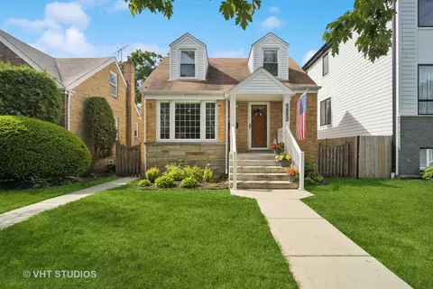 7247 W Palatine Ave, Chicago, IL 60631