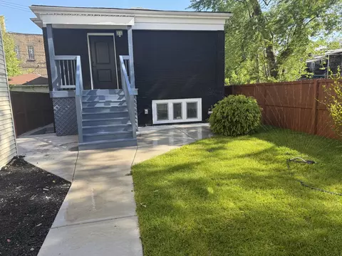 1450 W 62nd St, Chicago, IL 60636
