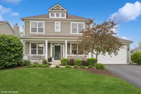 2363 Trailside Ln, Wauconda, IL 60084
