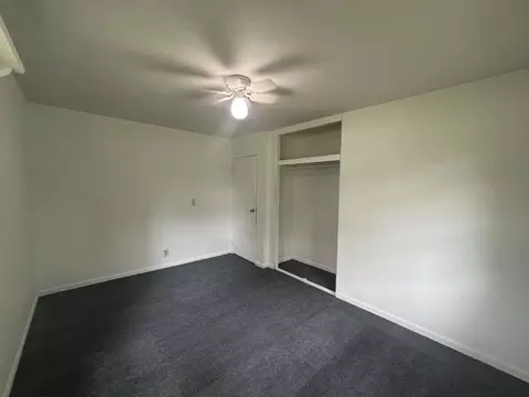 Bedroom - 85 Circle Dr E, Montgomery, IL 60538 photo 7 of 7