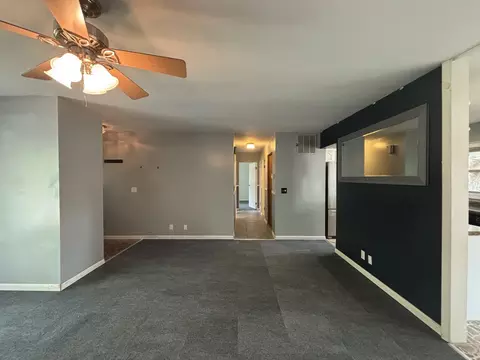 Living - 85 Circle Dr E, Montgomery, IL 60538 photo 3 of 3