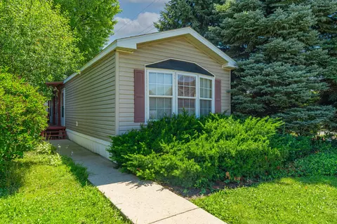 1 First Ave, Arlington Heights, IL 60005