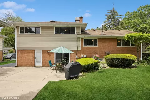 505 S George St, Mount Prospect, IL 60056 photo 18