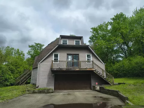 39460 N Park Ave, Lake Villa, IL 60046