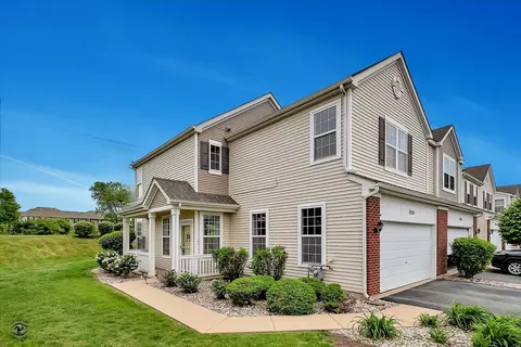 15255 Kenmare Cir, Manhattan, IL 60442