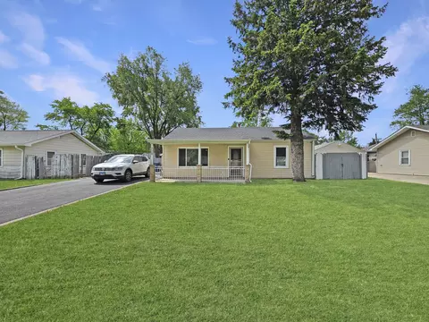 110 Louis Rd, Joliet, IL 60433