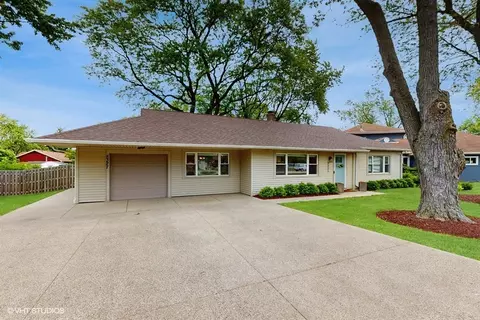 5327 Willow Springs Rd, La Grange Highlands, IL 60525