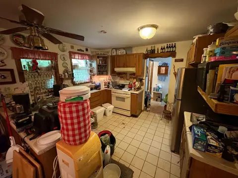 Kitchen - 35694 N Helendale Rd, Ingleside, IL 60041 photo 1 of 1