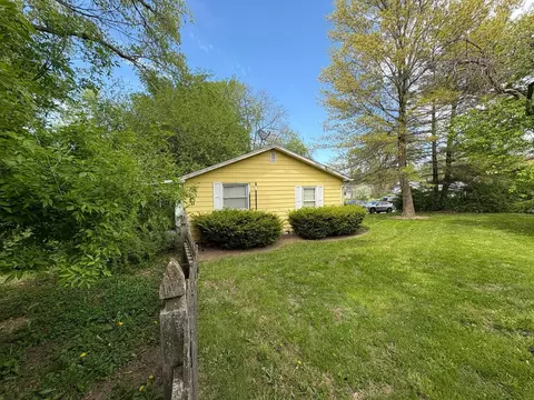 Exterior - 35694 N Helendale Rd, Ingleside, IL 60041 photo 3 of 5