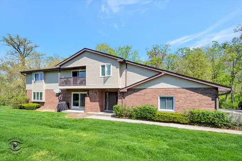 409 Manor Ct #A, New Lenox, IL 60451