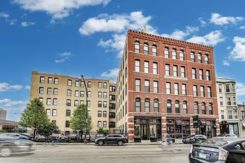 525 N Halsted St #409, Chicago, IL 60642