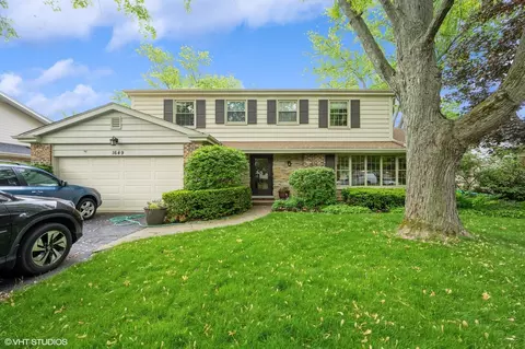 1649 Sequoia Trl, Glenview, IL 60025