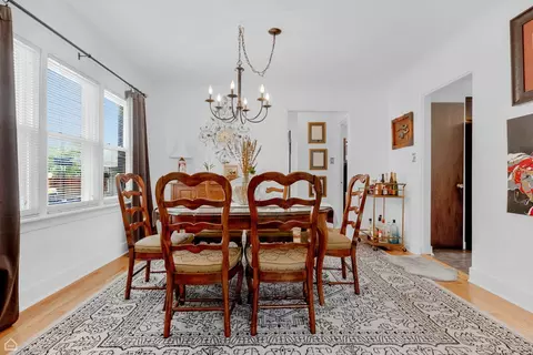 Dining - 10407 S Artesian Ave, Chicago, IL 60655 photo 1 of 2