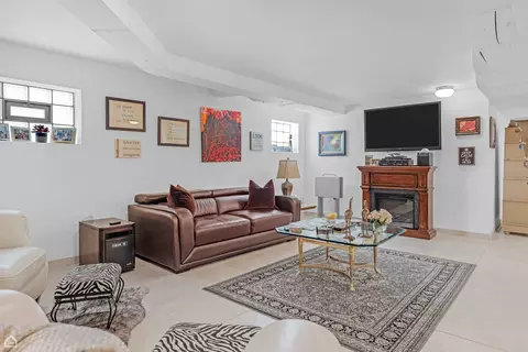 Living - 10407 S Artesian Ave, Chicago, IL 60655 photo 6 of 6