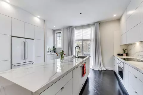 Kitchen - 335 E Cullerton St, Chicago, IL 60616 photo 3 of 5