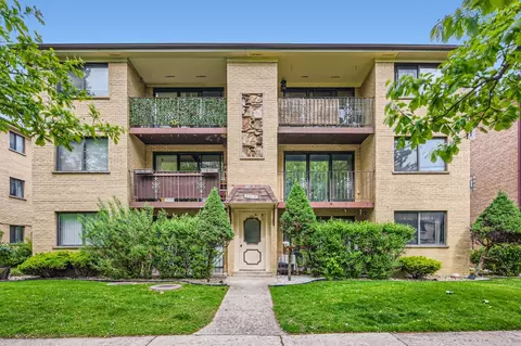 3843 N Narragansett Ave #201, Chicago, IL 60634