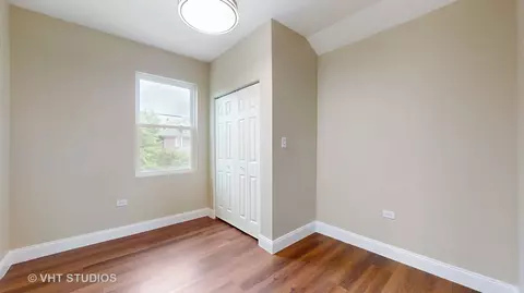 Bedroom - 554 E Jackson St, Joliet, IL 60432 photo 6 of 7