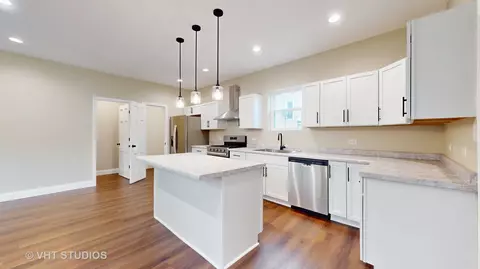Kitchen - 554 E Jackson St, Joliet, IL 60432 photo 2 of 3