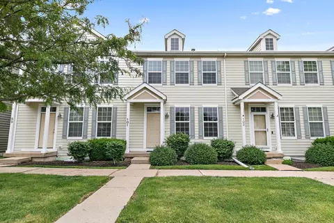 101 E Robinson Ave, Cortland, IL 60112