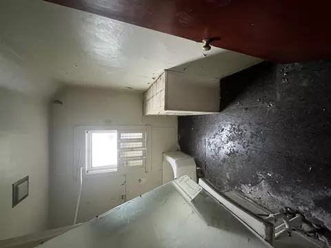 Bath - Undisclosed, Kankakee, IL 60901 photo 2 of 3