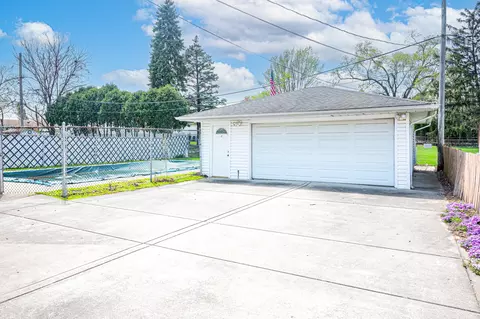 Exterior - Undisclosed, Lockport, IL 60441 photo 4 of 6