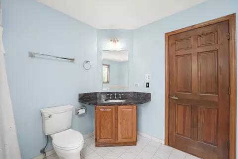 Bath - Undisclosed, Oak Forest, IL 60452 photo 4 of 5