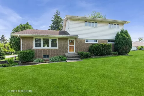 6904 Lorraine Dr, Countryside, IL 60525
