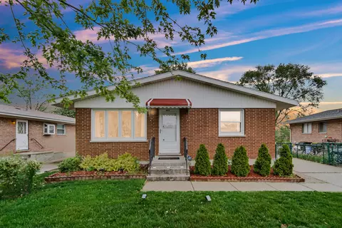 805 Highland Ave, Thornton, IL 60476