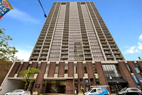 1636 N Wells St #1503, Chicago, IL 60614