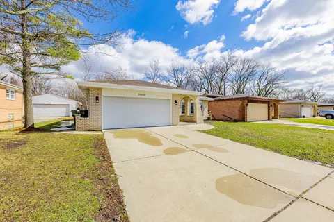 15603 Madison Ave, Dolton, IL 60419
