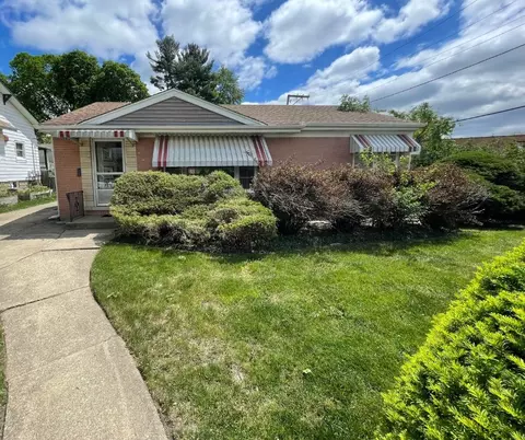 317 S Louis St, Mount Prospect, IL 60056