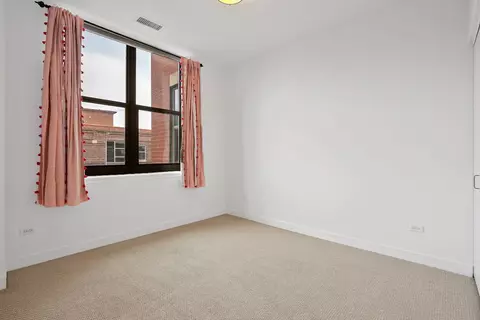 Bedroom - Undisclosed, Chicago, IL 60657 photo 1 of 9