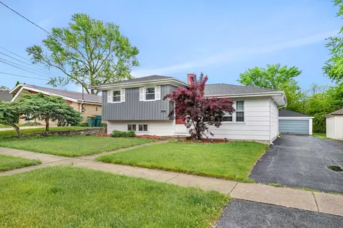 Exterior - 8 Eureka St, Lemont, IL 60439 photo 2 of 6