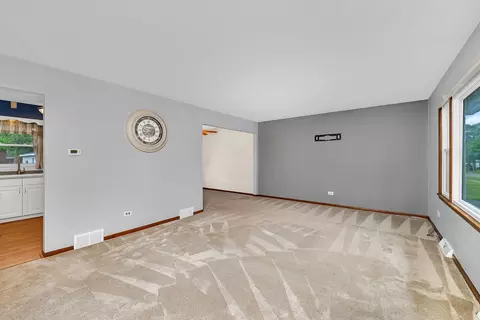 Living - 8 Eureka St, Lemont, IL 60439 photo 1 of 3