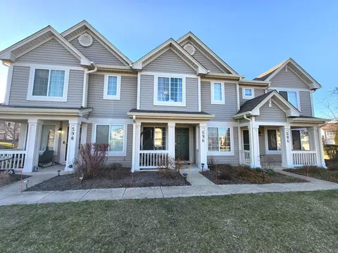 596 Blue Springs Dr, Fox Lake, IL 60020