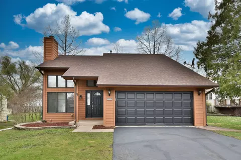 172 Ridgewood Ave, Bensenville, IL 60106