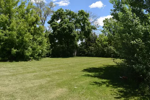437 Rose St, Bensenville, IL 60106