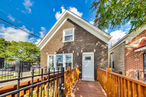3301 S Damen Ave, Chicago, IL 60608