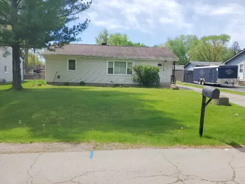 501 Rand Dr, Mchenry, IL 60051 photo 3