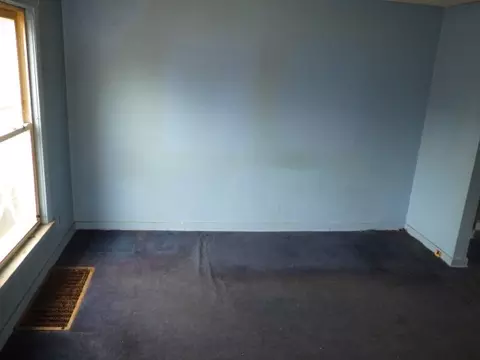 Living - 2523 E 97th Pl, Chicago, IL 60617 photo 1 of 2