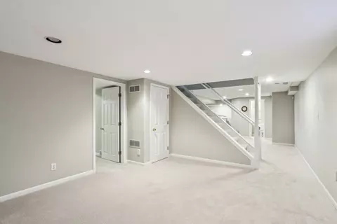 2902 Pleasant Dr, Mchenry, IL 60051 photo 28