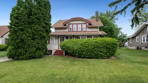 212 W Hitt St, Mount Morris, IL 61054