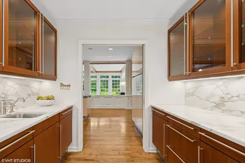 Kitchen - 770 E Westminster Rd, Lake Forest, IL 60045 photo 3 of 6