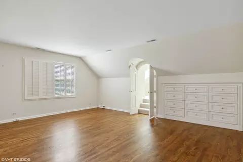 Bedroom - 770 E Westminster Rd, Lake Forest, IL 60045 photo 2 of 6