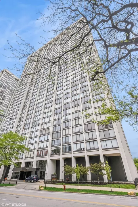 5445 N Sheridan Rd #2715, Chicago, IL 60640