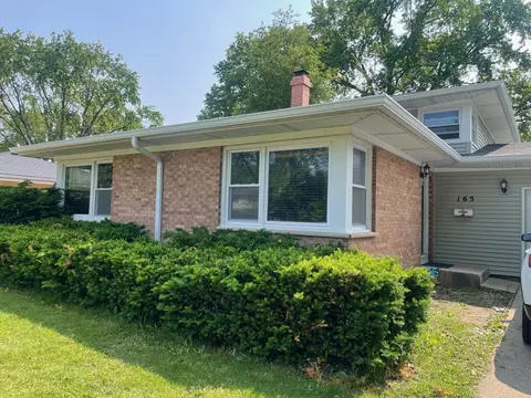165 Kathleen Dr, Elgin, IL 60123 photo 1