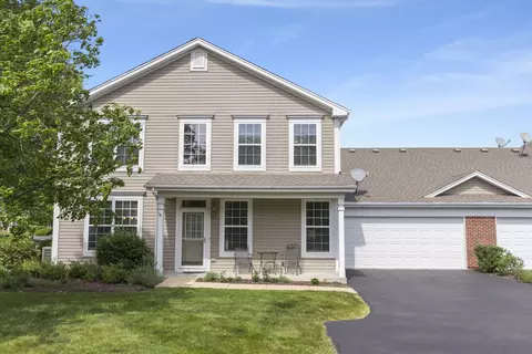 220 Brompton Ln #B, Sugar Grove, IL 60554