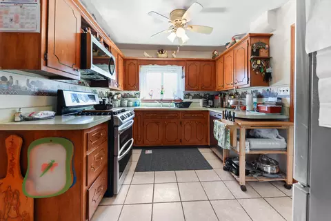 Kitchen - 605 East St, Mazon, IL 60444 photo 1 of 2